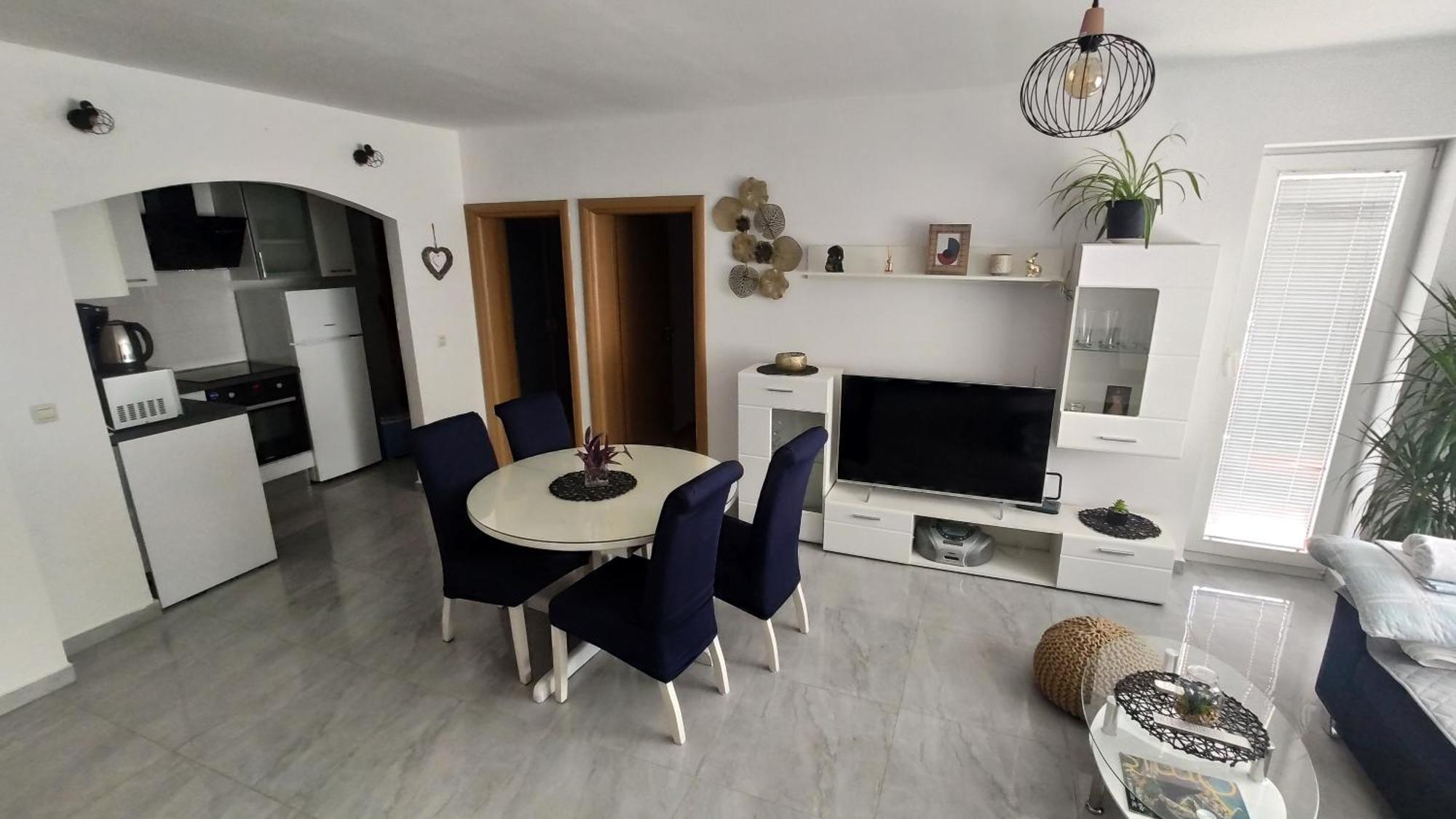 Apartments Mikas Stanici Exterior photo