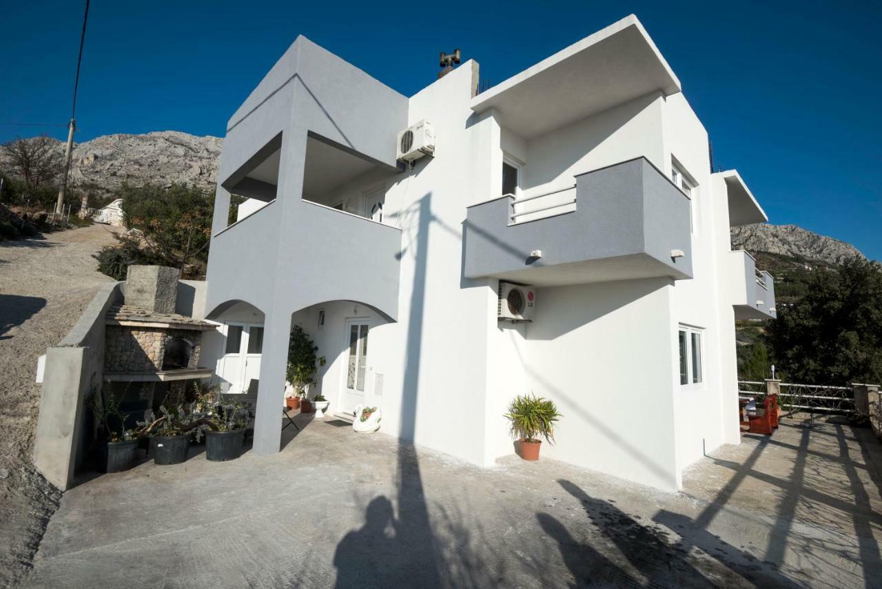 Apartments Mikas Stanici Exterior photo